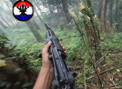 【動画】ミャンマーのカレン民族解放軍が軍事政権の陣地を襲撃した時のヘルメットカム。