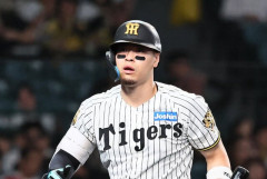 佐藤輝明、三冠王になったのになんか世間の反応が薄いｗｗｗｗｗｗ