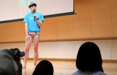【悲報】小島よしお「子供達の疑問に答えます！」クソガキ｢どうして女は歌舞伎役者になれないの？｣よしお「あ、あ…」→