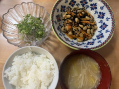 【画像】👩「旦那に主食ないってキレられた…どう思う？📸」