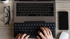 【動画】覇権ドラマ「VIVANT」、迫真のハッキングシーンがすごすぎる！！！！！！！！