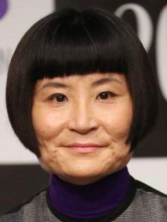 【悲報】片桐はいり、体調不良で舞台を降板
