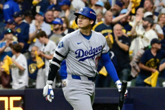 【悲報】大谷翔平さん、打率.150の不振で次戦スタメン落ちの可能性、監督と話し合いへｗｗｗｗｗｗｗｗｗｗ