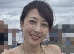 【画像】この水着熟女さん(58)、あり？なし？ｗｗｗｗｗｗｗ