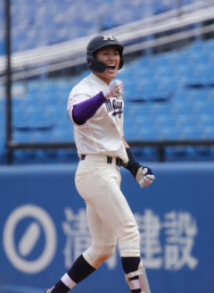 【ドラフト】明大・岡田啓吾「100万ドルの足」の異名　ジュニアオリンピック100ｍで９位