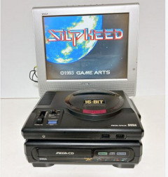 当時PCエンジンCDROM2やメガCDで遊んでた人はFCやSFCの事どう思ってた？