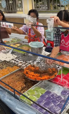 なんかこの動画を巡ってXで日本人とタイ人がずっと喧嘩してるんだが