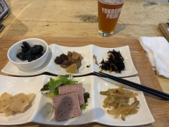 【艦これ】横須賀から帰るか～、もう何も食べられないでち