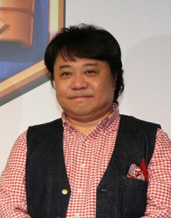 【悲報】我が家杉山が万引きした物「ウインナー×2、ラーメンスープ×2、冷凍インゲン、サラダ、チャーシュー」