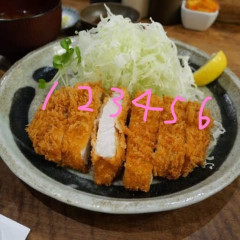 【画像】お前らトンカツどこから食べる？