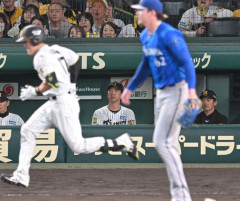 阪神・藤川監督　負傷交代の森下について「画像を撮りに病院へ行っています」「シーズン中に抱えていたものもある」