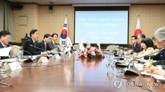 【韓国が速報】日韓通貨スワップ協定3年延長で合意「融通枠100億ドル」