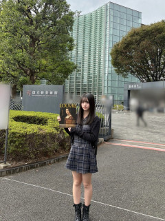 AKB48 22期研究生・前田衣澄ﾁｬﾝ  ルネッサンスを堪能する 🖼【新国立美術館 ルーヴル美術館展】