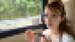 【画像】後藤真希さん（41）、車内で駄菓子「チョコバット」をパクリ！