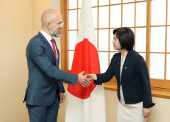 ウクライナ外務事務次官が生稲外務大臣政務官を表敬訪問…外務省！