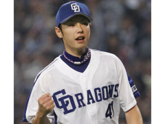 中日、浅尾投手コーチの退団を発表