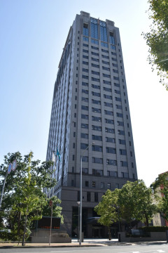 【悲報】阪神戦のチケットを高額転売した28歳無職と母親、親子で逮捕されて総売上4200万円ｗｗｗｗｗｗｗｗｗｗ