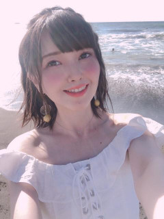 【画像】本日32歳のお誕生日の鬼頭明里さん、色っぽすぎる！【ラブライブ！虹ヶ咲】