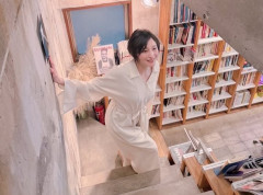 46歳・広末涼子 最新ショットに反響 「透明感がすごい！」「透き通る美しさ」「ますます綺麗になってる」