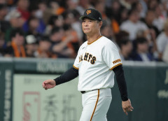 来年、巨人のセンターどうするんだろうね