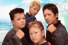 【悲報】三大有名なネット画像「チャリで来た」「ギャル2人が飛び跳ねてるやつ」