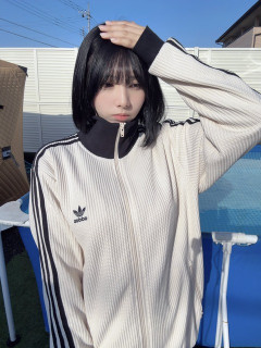 【画像】陰キャ女さん、脱いだら凄かったｗｗｗｗｗｗｗｗｗｗｗ