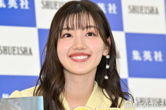 元日向坂46メンバー、ソロライブ衣装で美ウエストちらり 元メンバーとのショットも公開「理想のスタイル」「衣装が全部素敵」と反響