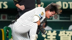 阪神・前川右京、死球で「左手小指の骨折」シーズン2度目…7月には死球で右肩甲骨骨折