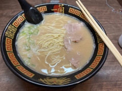 7大、福岡県の名物「豚骨ラーメン」「もつ鍋」「明太子」「タモリ」「九州大学」「サザエさん」