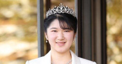 【歓喜】愛子様「朕の為に3000万のティアラを製作するより我が子らの安寧をはかってほしい」7年連続7度目の辞退ｗｗｗｗｗｗｗｗｗｗ