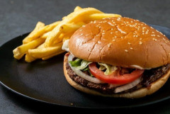 【超速報】バーガーキング、ようやく気づくｗｗｗｗｗｗｗ