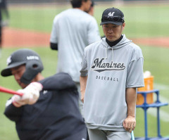 ロッテ退団の西岡剛が日本ハム内野守備走塁コーチ就任へ