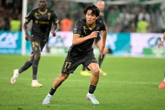 【朗報】中村敬斗、プレミアリーグ相手に大活躍 圧巻の2アシスト