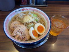 ラーメン二郎ってそんなに美味いのか？