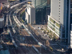 【疑問】東京で「車いらん」派のやつって普段どうやって生活してるんや？