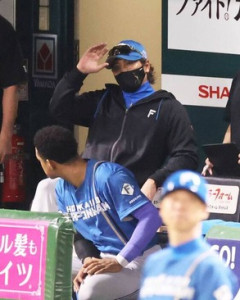 【日本ハム】新庄剛志監督が語るソフトバンクとの差「野球がうまいですよね」３連敗で最終Ｓ３年連続敗退「今年はさらに悔しい」
