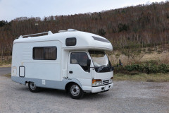お前らってなんで「キャンピングカー」買わないの？