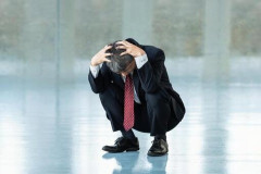 【議論】竹中平蔵の「仕事できない正社員はクビ」論、一理あるか？