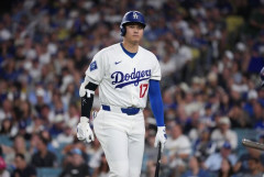 【朗報】大谷翔平さん、来季も二刀流続行を宣言「全部やる。やるからにはいいシーズンにしたい」