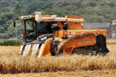 【悲報】父親が田舎で百姓しててコンバインの買い替えで2千万円借金するから連帯保証人