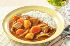 【悲報】カレーを箱のレシピ通りに作っても何か物足りないんだが