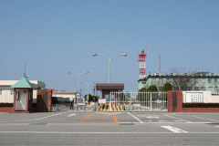「仲の良い同期隊員と間違えて尻に触れた」と弁解、空自小松基地所属の20代隊員を減給処分！