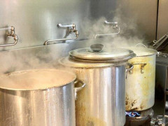 【悲報】ラーメンオタクってなんで店で炊いてることにやたらとこだわるん?