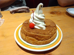 初めてコメダ珈琲きた