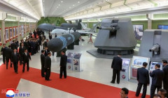 北朝鮮、AI搭載の新型超高速魚雷の発射実験…海軍強化に向け新型兵器の開発 ！