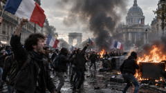 【朗報】「日本の政治終わってんなwww」 フランスの暴動見た後→「日本は上手くやってるわ」
