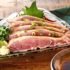 【悲報】九州人「鶏肉は刺身がうまいばい」←これ