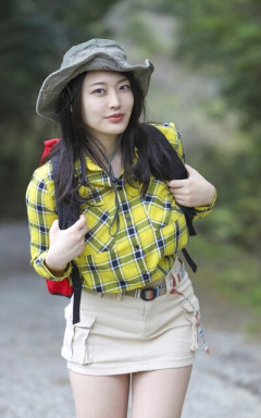 【画像】山ガールさん脱がされるｗｗｗｗｗｗｗｗｗｗｗｗｗｗ