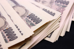 最新の都道府県別の平均世帯年収ランキングをご覧下さい　⇒　⇒　⇒　⇒