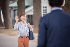 嫁が同年代ほどの男と二人で食事しているところを見てしまったんだけど…